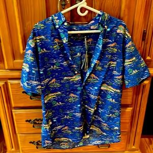 Brand New Vinyard Vines button down shirt